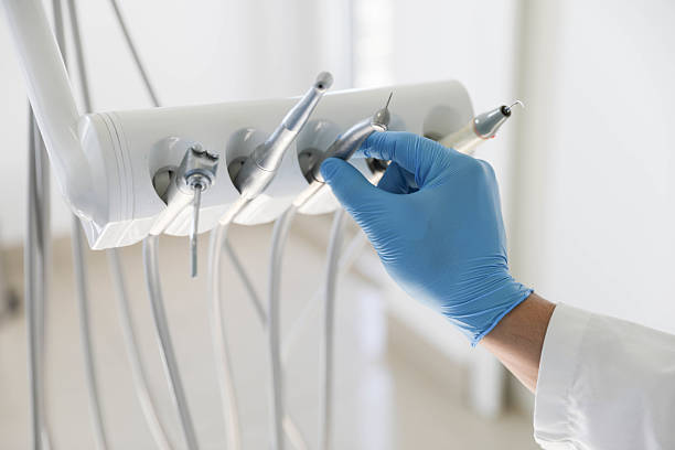 Professional Invisalign Clear Aligners technician working in Lansdowne, VA